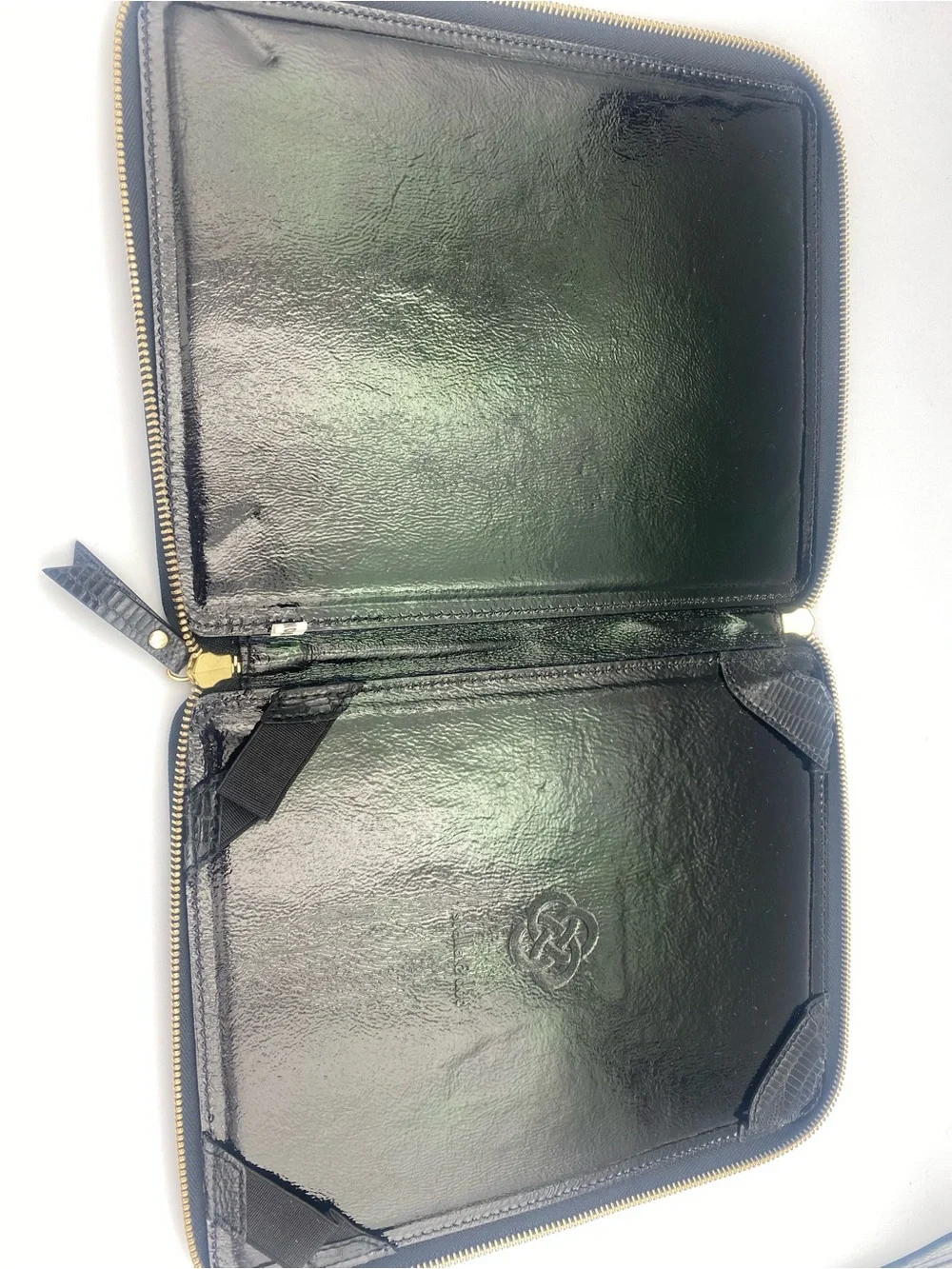 Stella & Dot Black Faux Croc Zip Portfolio with Gold Emblem iPad case
